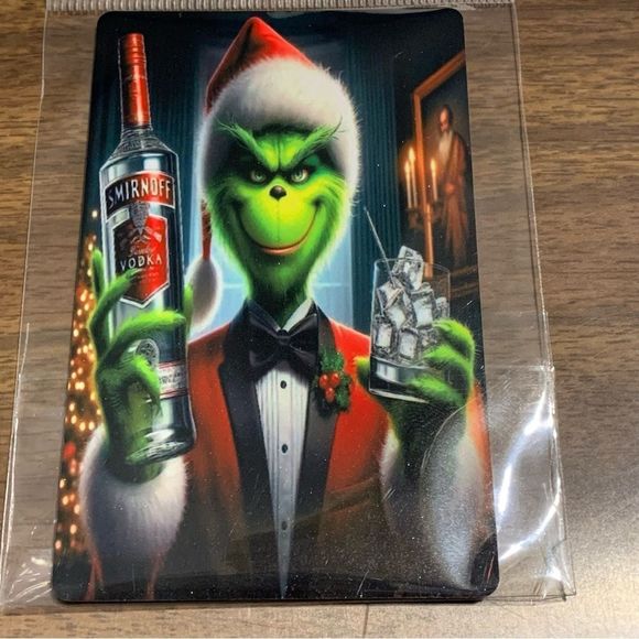 Vodka Grinch Magnet - Picture 1 of 4